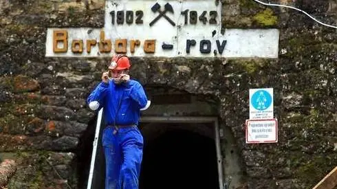 L’ingresso alla miniera di Huda Jama