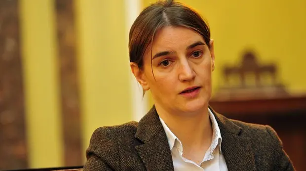 La neo-ministra serba Ana Brnabic