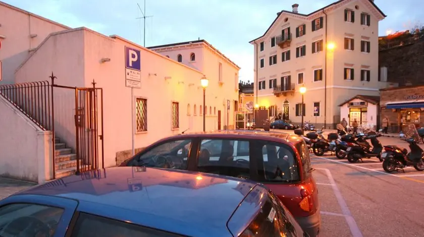 Parcheggi in centro a Muggia