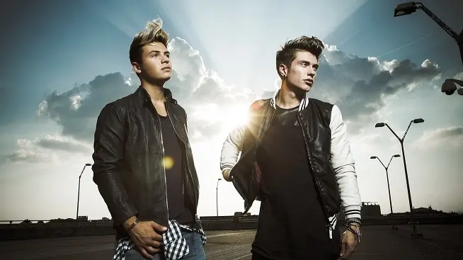 Benji & Fede