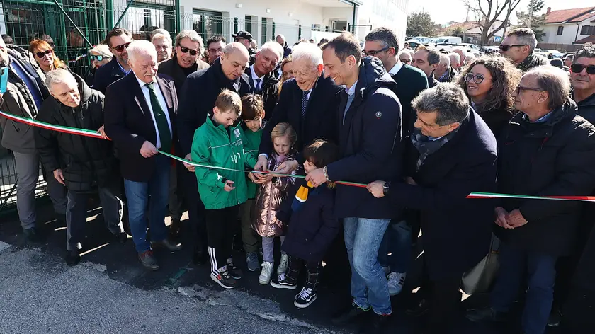 L’inaugurazione della nuova palazzina del San Luigi Calcio in via Felluga. Foto di Andrea Lasorte