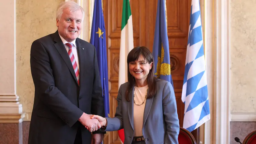 Seehofer e Serracchiani nella sede della Regione (Foto Andrea Lasorte)