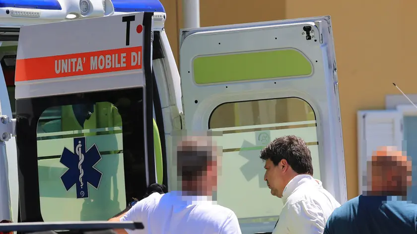 Lasorte Trieste 11/07/20 - Costiera, Uomo fermato dalla Polizia, NON FIRMARE