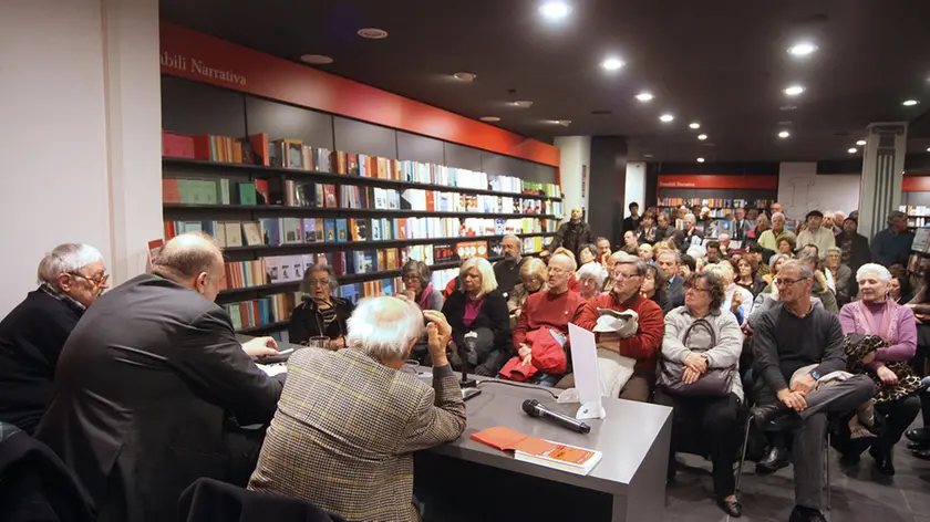 Lasorte Trieste 26/01/15 - Libreria Lovat, Presentazione Libro