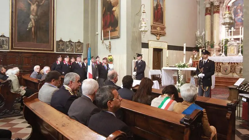 Una messa celebrata nella chiesa della Beata Vergine del Rosario