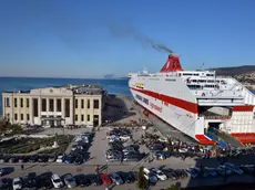 Un ferry cruise della Minoan Lines ormeggiato alla Marittima