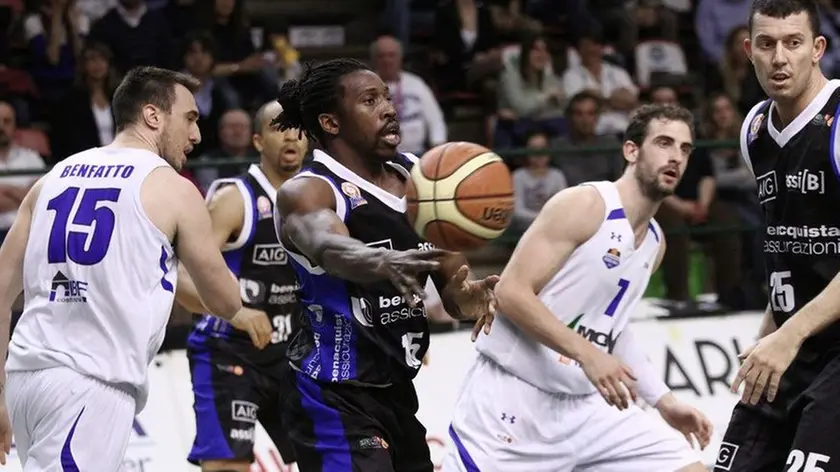 MOBYT FERRARA VS BENACQUISTA LATINA , TRENTESIMA GIORNATA, ADECCO SILVER, IHEDIOHA FRANCESCO IKECHUKWU