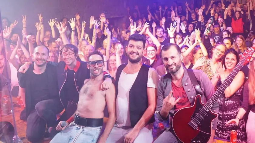 Lo spettacolo presenterà il nuovo cantante Roberto Zuardo