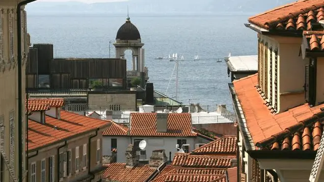 Lasorte Trieste 10/06/08 - San Vito - Vista da Via Ciamician