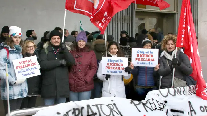 Lasorte Trieste 20/11/18 - Piazza Oberdan, Regione, Presidio Ricercatori