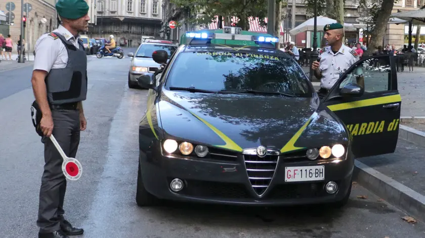 Lasorte Trieste 02/08/17 - Piazza Garibaldi, Guardia di Finanza, GdF, Controllo del Territorio
