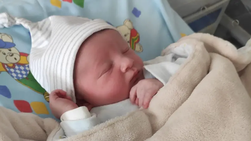 Il piccolo Alberto Gaggioli nella foto inviata da mamma Erika e papà Marco