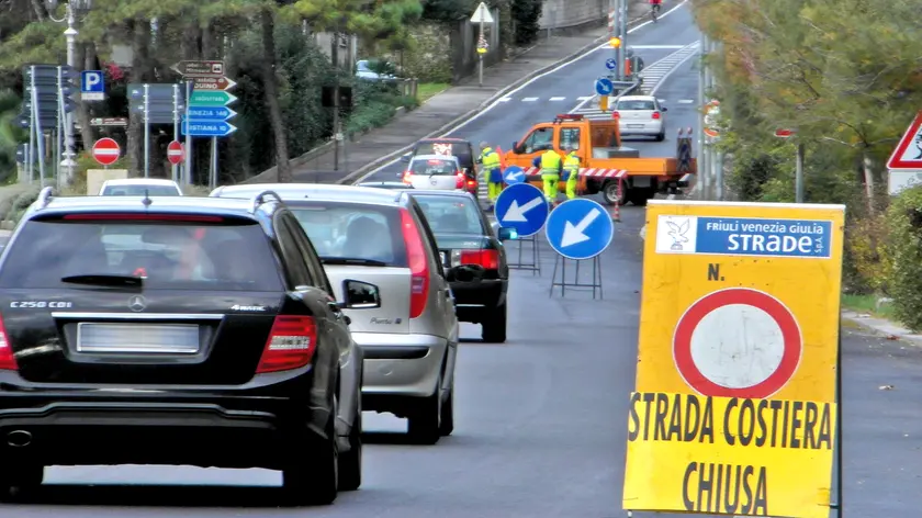 Lasorte Trieste 13/11/12 - Strada Costiera Chiusa per Lavori