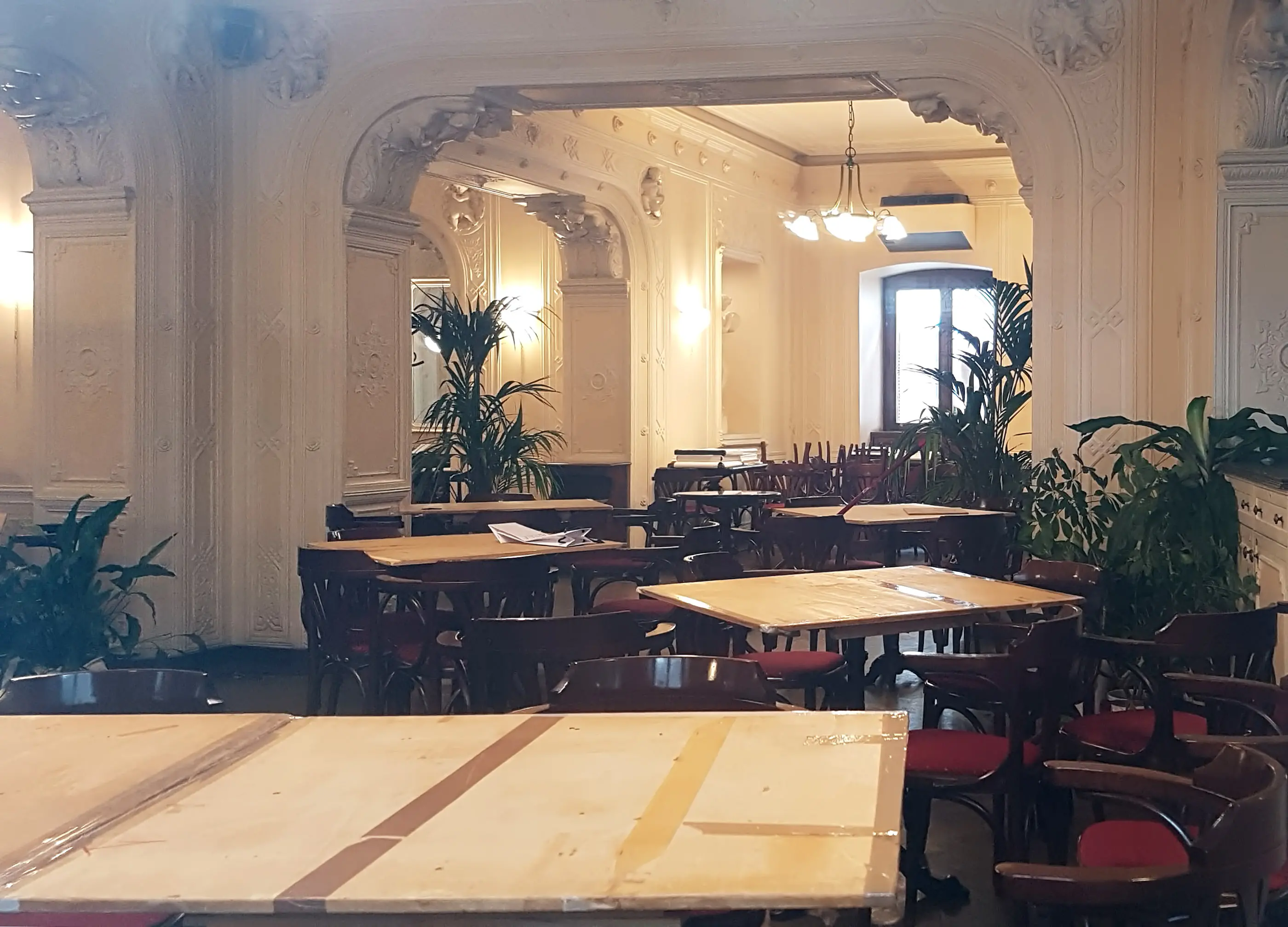 Lasorte Trieste 20/02/18 - Caffè Tommaseo chiuso per lavori