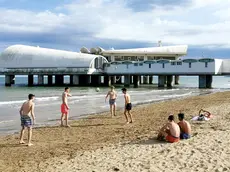 Lignano 14 Giugno 2020. Turisti e vacanzieri in spiaggia a Sabbiadoro. © Foto Petrussi