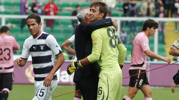 Players of Ss Lazio celebrate the victory at the end of the Italian Serie A soccer match against Palermo at Renzo Barbera stadium in Palermo, Sicily Island, southern Italy on 31October 2010. ANSA/MIKE PALAZZOTTO