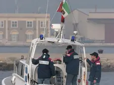 Lasorte Trieste 14 01 05 - Motovedetta Polizia