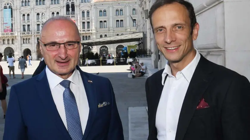 Il ministro degli Esteri croato Gordan Grlić-Radman con il presidente Massimiliano Fedriga