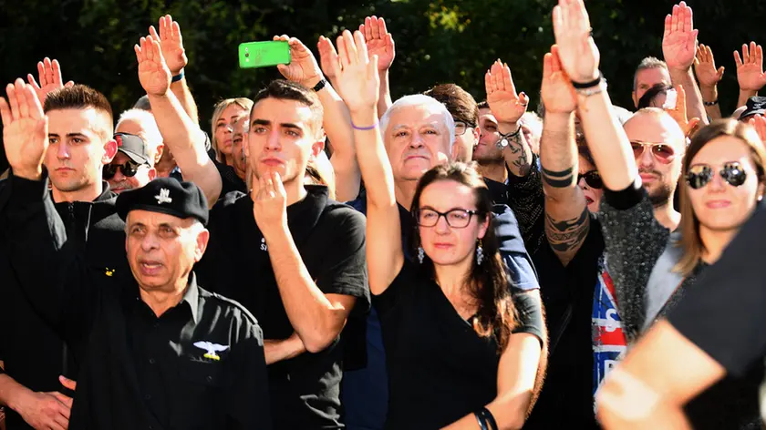 27/10/2019 Predappio anniversario della marcia su Roma, corteo di fascisti alla tomba di Mussolini