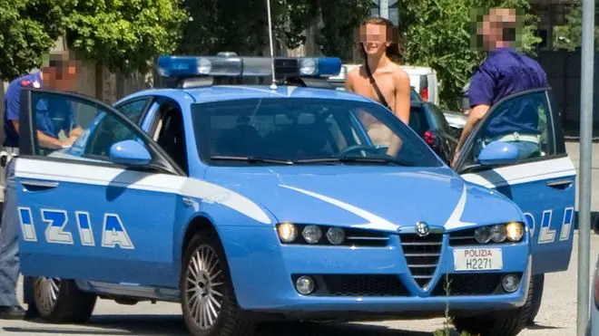 Lasorte Trieste 19/07/10 - Inseguimento Via Errera, Polizia con un fermato, Foto di Samuele Maria Semi