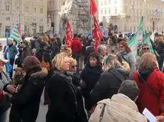Lasorte Trieste 02/03/17 - Piazza Unità, Sala Giunta, Sciopero Addetti Mense Scolastiche