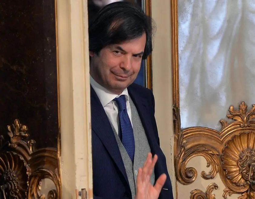 Il Ceo di Intesa San Paolo Carlo Messina in una recente immagine. ANSA / MAURIZIO BRAMBATTI