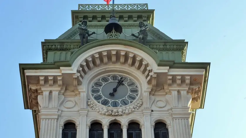 Foto Bruni 05.01.13 Mikez e Jakez:a S.Giusto e sul municipio di piazza Unità