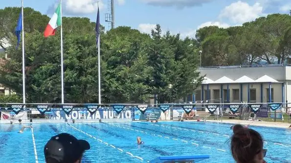 Bumbaca Gorizia 04.08.2019 Piscina comunale esterna © Fotografia di Pierluigi Bumbaca