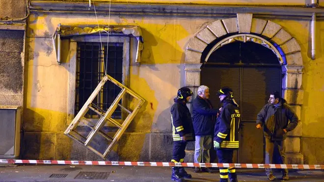 Foto Bruni 24.12.13 Via Valdirivo 14:espolde un appartamento