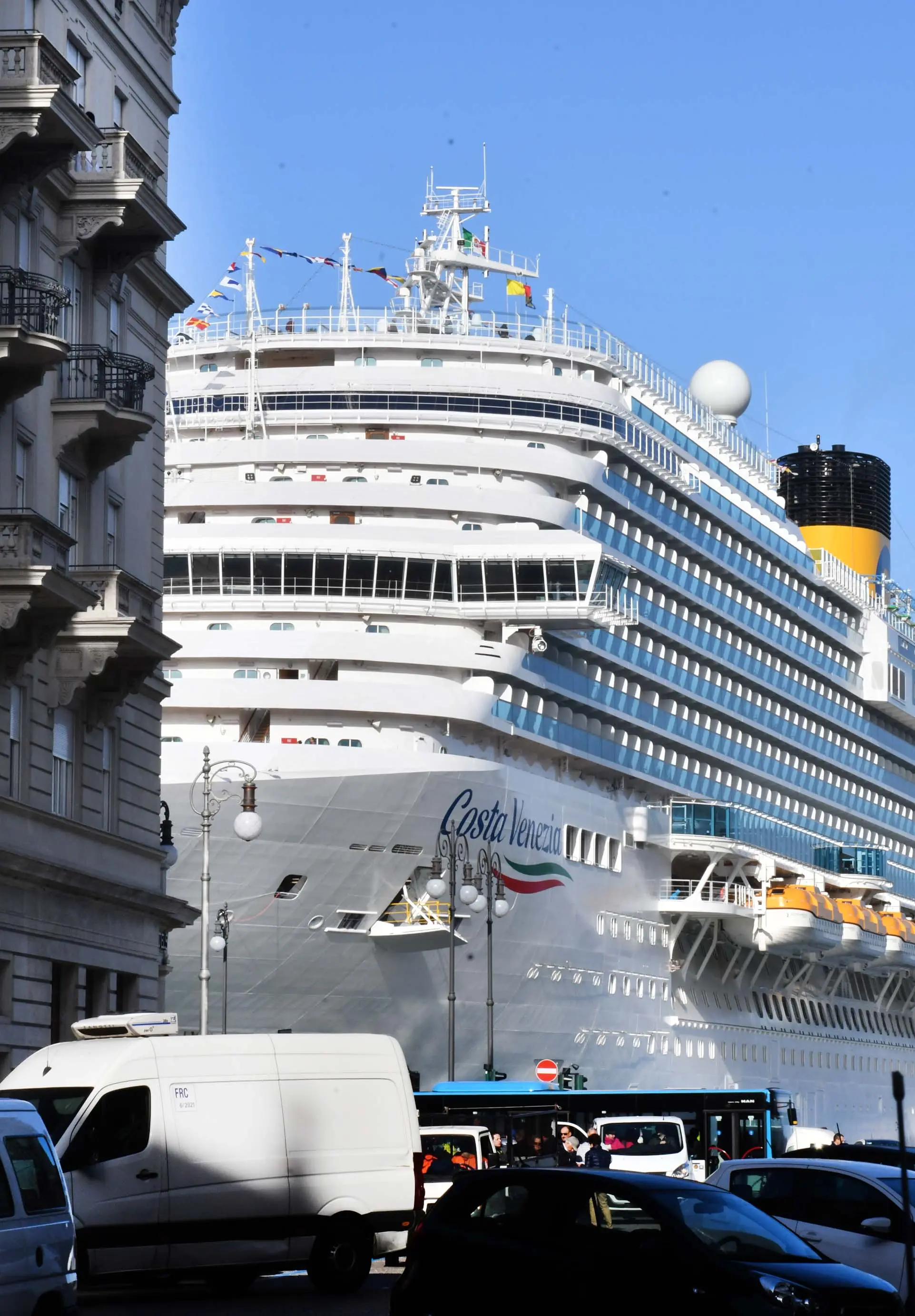 Foto Bruni Trieste 08.03.2019 Costa Venezia di nuovo a Trieste