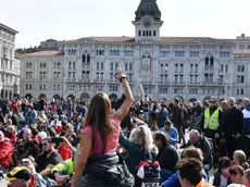 Foto BRUNI Trieste 18.10.21 Molo VII-4° giorno --inizia lo sgombero da parte delle forze dell'ordine