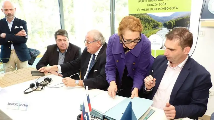 Bumbaca Gorizia 17.10.2019 Salcano firma GECT per passerrella sull'Isonzo © Foto Pierluigi Bumbaca