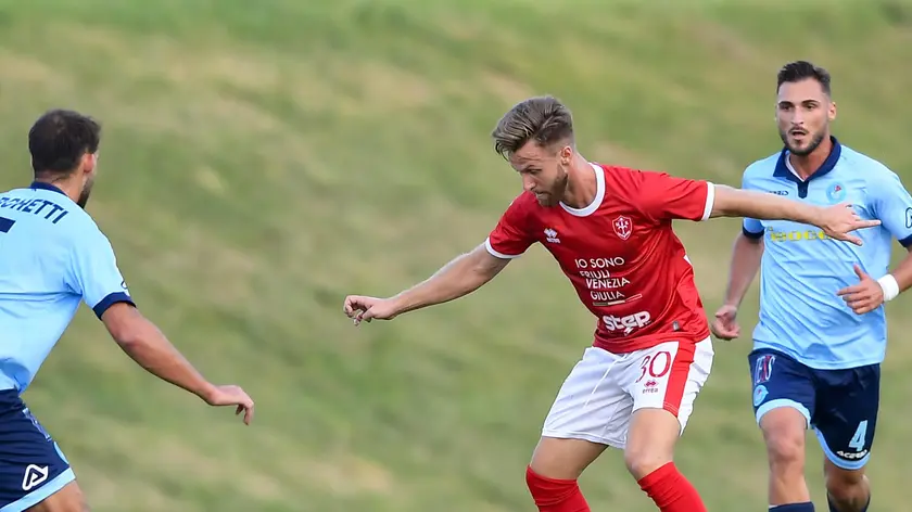 Christian D’Urso in azione durante la partita vinta contro l’Albinoleffe (Foto Grassi/Lasorte)