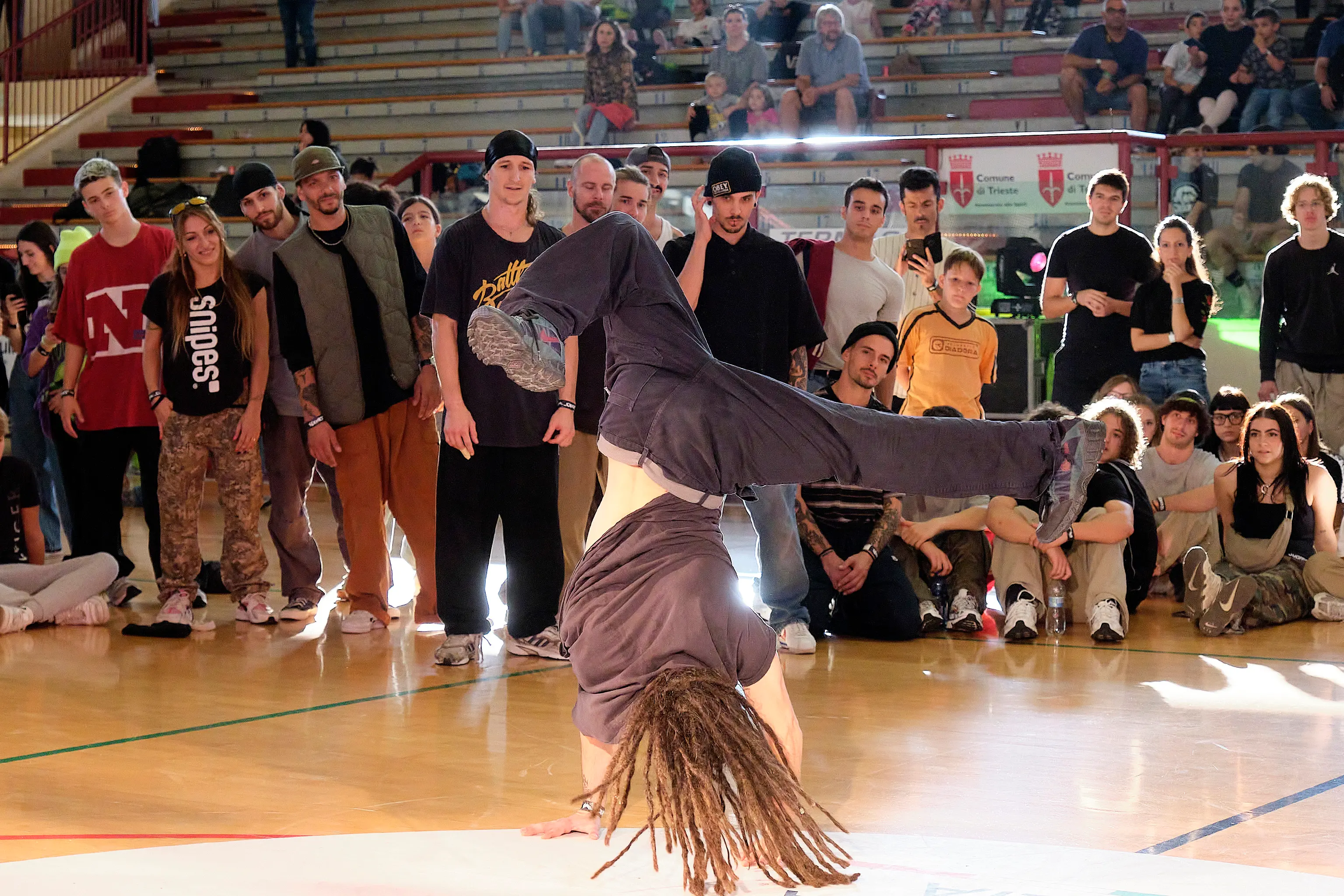 Silvano Trieste 2023-10-14 Pala Chiarbola, breakdance “Above the clouds” ph Massimo Silvano